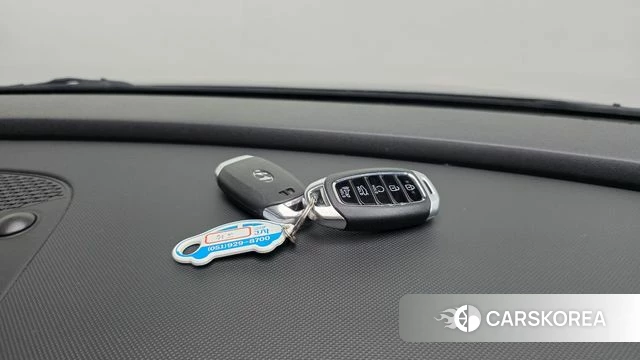 Hyundai Avante Hybrid (CN7) id 4376950 из Кореи 10