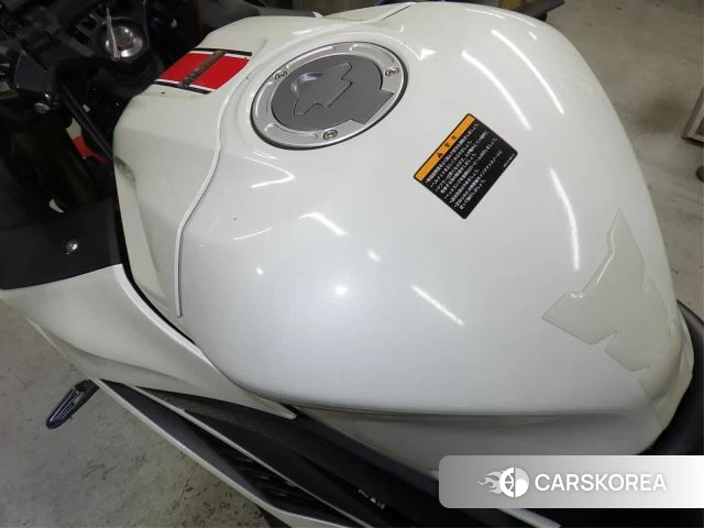 Проданный Yamaha YZF-R3 id 4199666 из Японии, фото 10