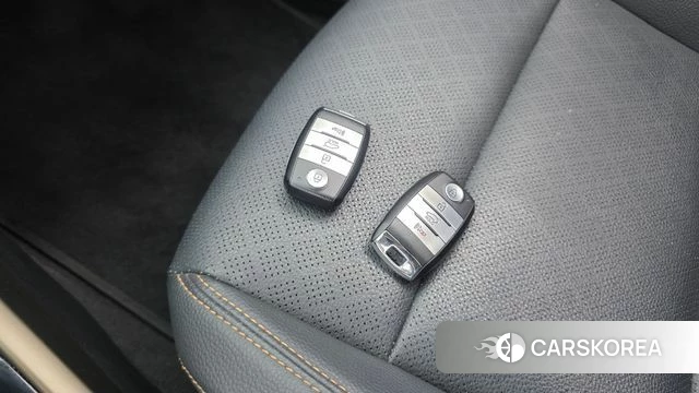 Kia Stonic id 4594629 из Кореи 10