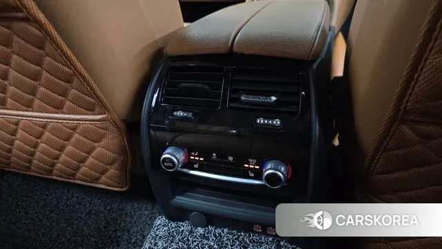 BMW 5 Series (G30) id 3686547 из Кореи 10