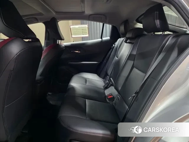 Toyota Prius 5th Generation id 3200918 из Кореи 10