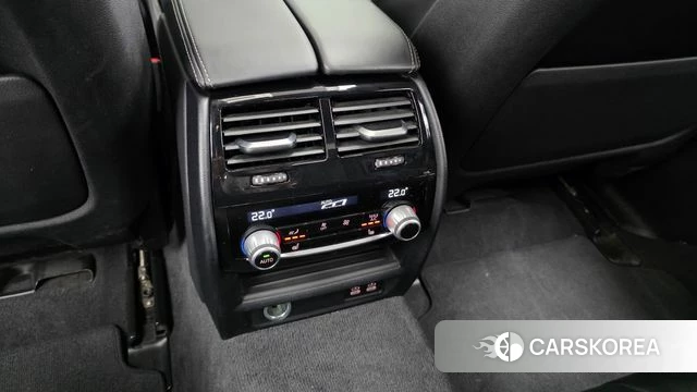 BMW 5 Series (G30) id 4581164 из Кореи 10
