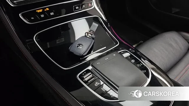 Mercedes-Benz E-Class W213 id 3587421 из Кореи 10