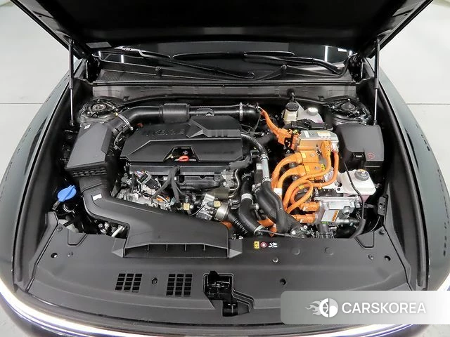 Hyundai Grandeur Hybrid (GN7) id 4407736 из Кореи 10