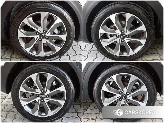 Kia Stonic id 3748473 из Кореи 10