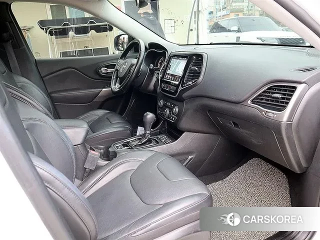 Jeep Cherokee (KL) id 3458984 из Кореи 10