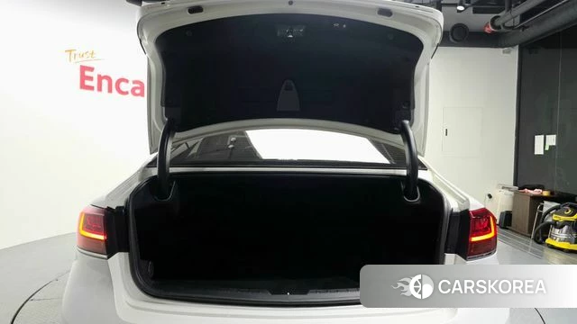 Kia K7 Premier Hybrid id 4712715 из Кореи 10