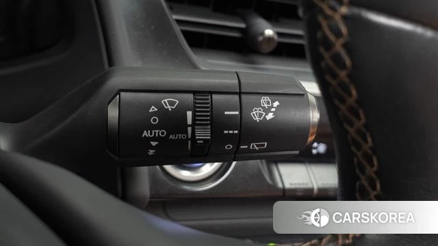 Lexus UX250h id 4573947 из Кореи 10