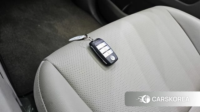 Kia The New Carnival id 4410599 из Кореи 10