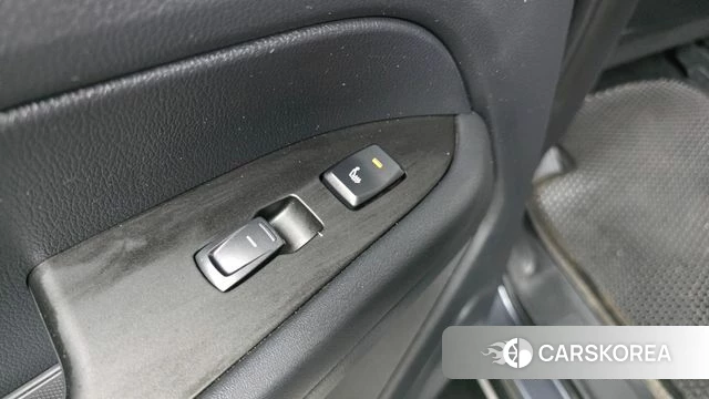 Ssangyong Rexton Sports id 4020607 из Кореи 10