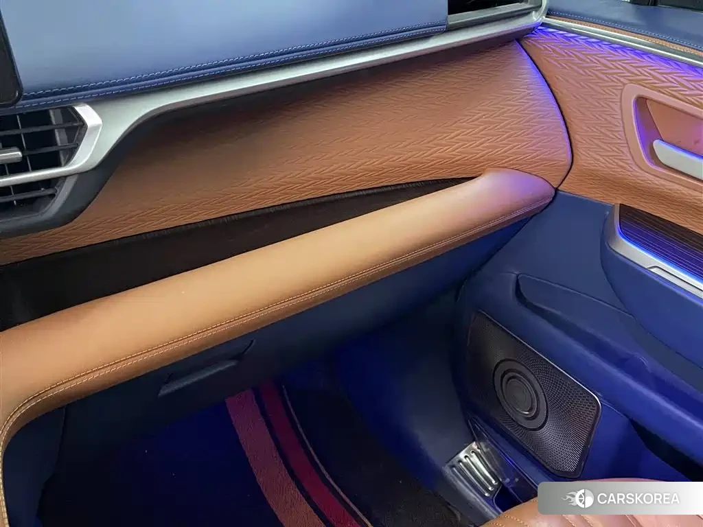 Toyota Sienna id 4599720 из Китая 10