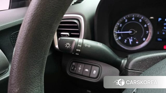 Hyundai Venue id 3800924 из Кореи 10