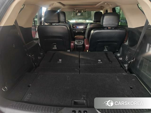 Ford Explorer id 4368321 из Китая 10