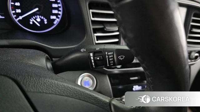 Hyundai The New Avante AD id 4496729 из Кореи 10