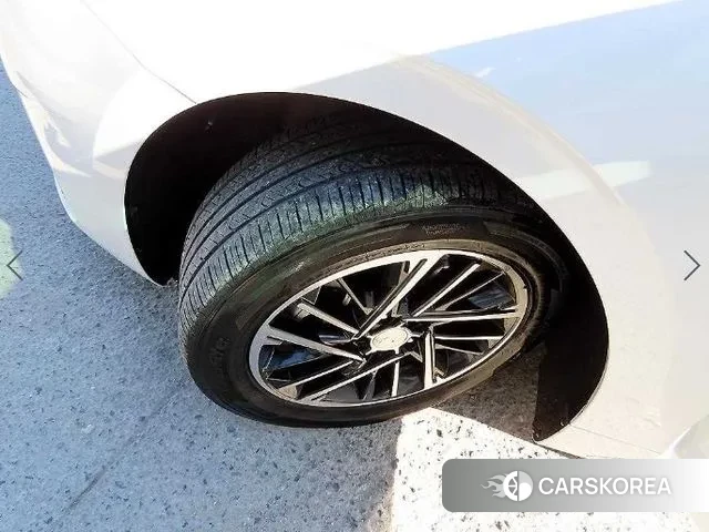 Hyundai The New Grandeur IG id 3444428 из Кореи 10