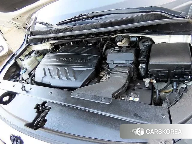 Kia The New Carnival id 3757523 из Кореи 10