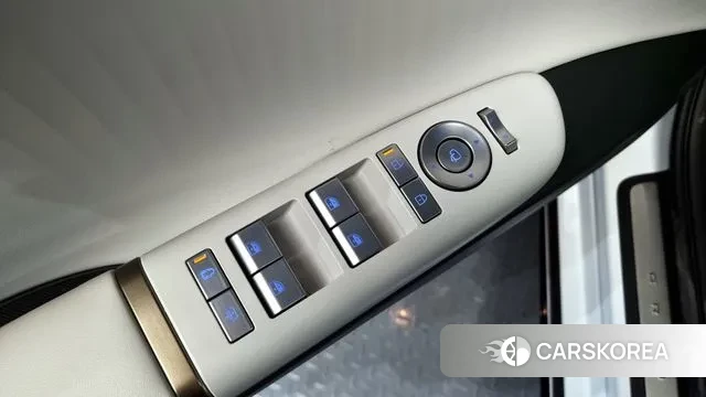 Hyundai Grandeur Hybrid (GN7) id 3517500 из Кореи 10