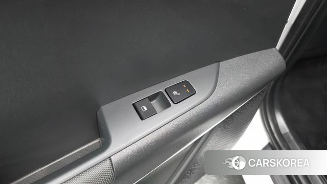 Kia Di Ol Nu Niro id 4904744 из Кореи 10