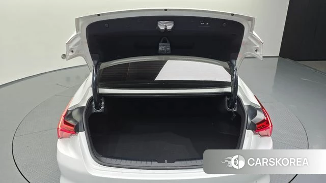 Kia K8 Hybrid id 3858809 из Кореи 10