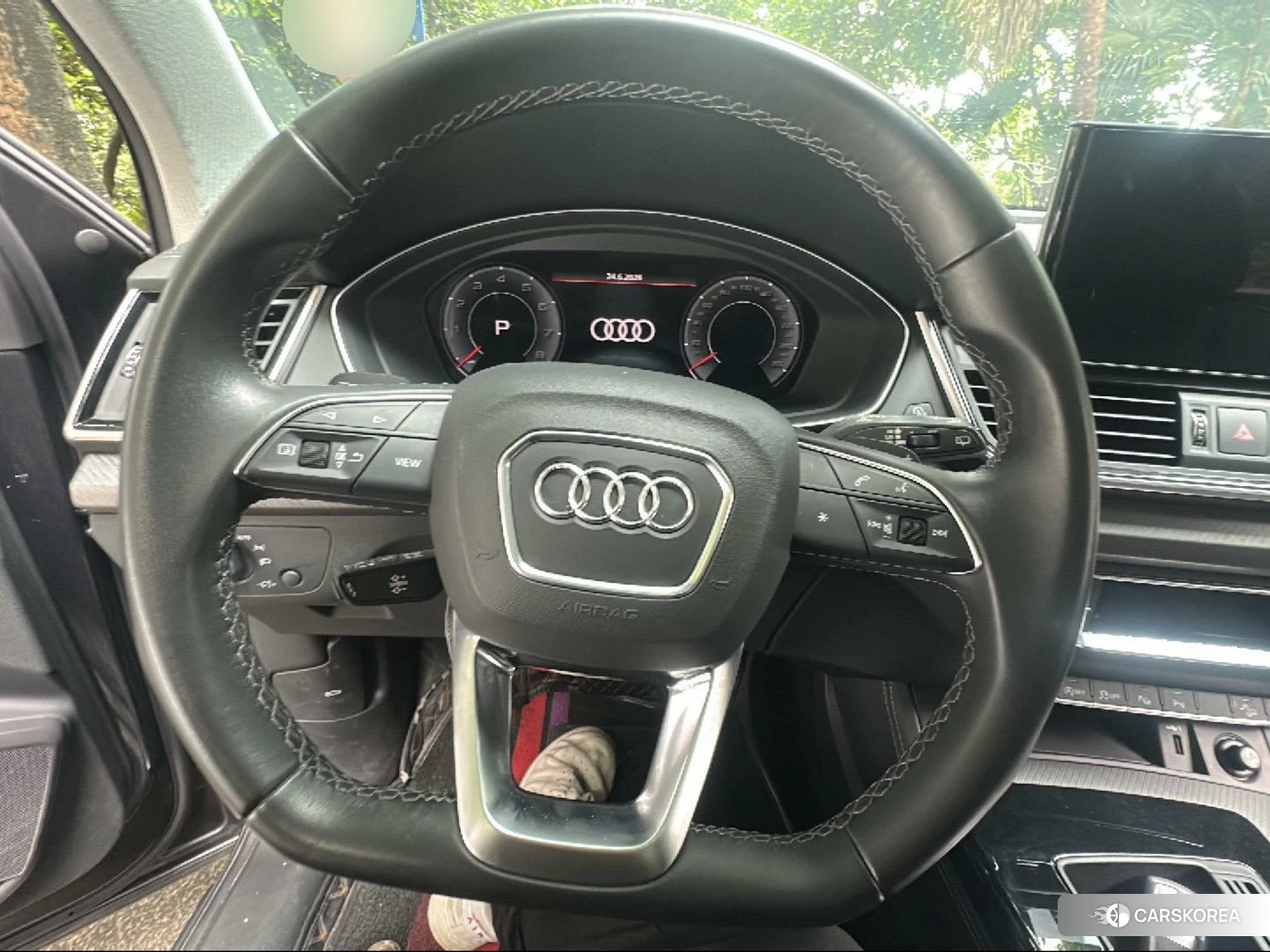 Audi Q5L id 4499032 из Китая 9