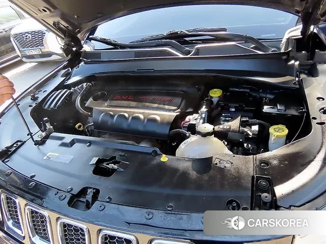 Jeep Compass 2nd Generation id 3302752 из Кореи 10