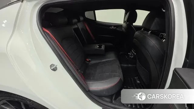 Kia Stinger Meister id 3787621 из Кореи 10