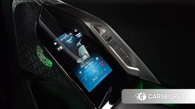 BMW 7 Series (G70) id 3776307 из Кореи 10