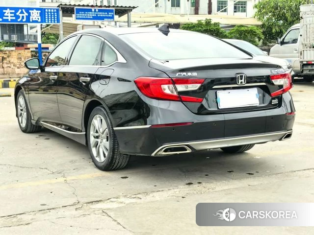 Honda Accord id 4328749 из Китая 10