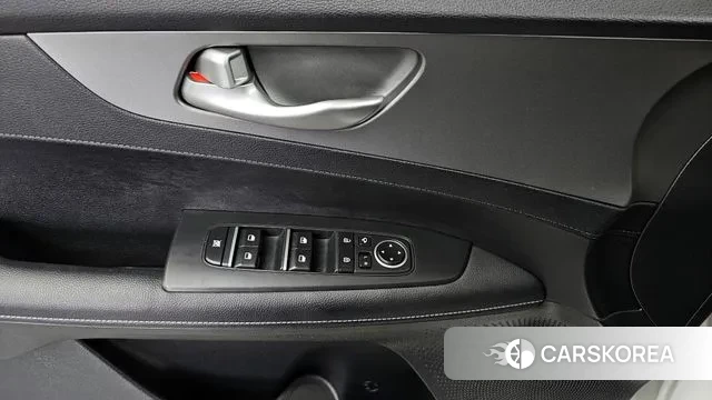 Kia Come New K3 id 3526331 из Кореи 10