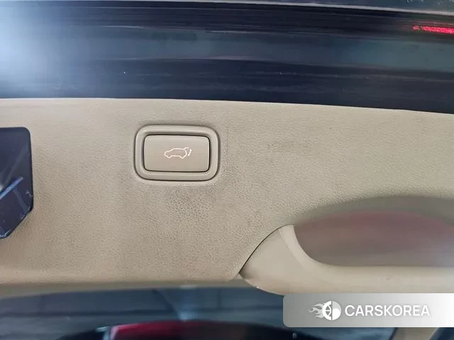 Kia The New Carnival id 2976543 из Кореи 10