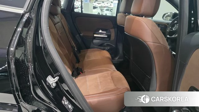 Mercedes-Benz GLA - Class H247 id 4833982 из Кореи 10
