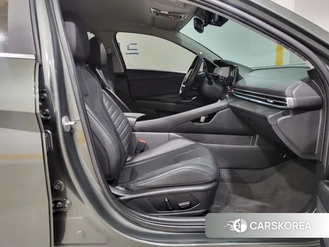 Hyundai Avante (CN7) id 3016772 из Кореи 10