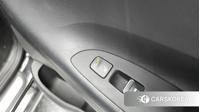 Hyundai Grandeur IG id 3801346 из Кореи 10