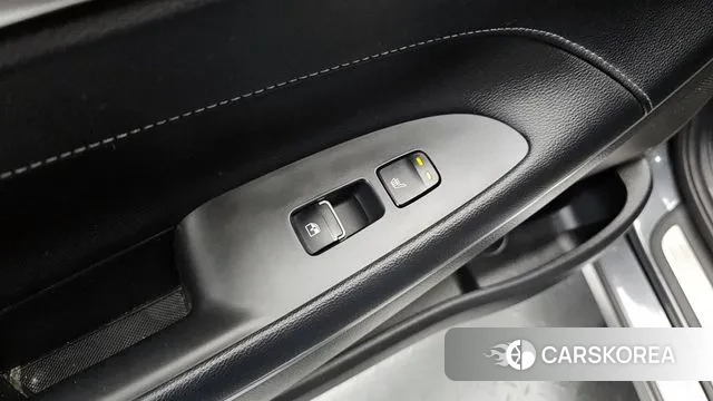 Hyundai The New Grandeur IG Hybrid id 3556818 из Кореи 10