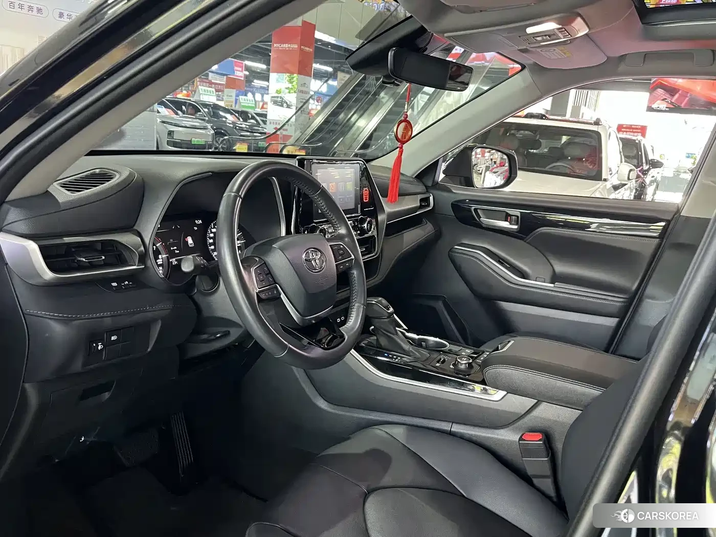 Toyota Highlander id 4680651 из Китая 10