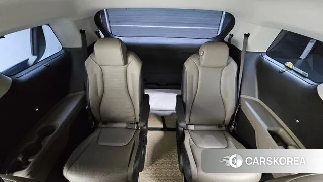 Kia The New Carnival 4th Generation id 3333042 из Кореи 10