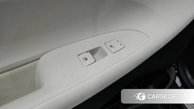 Hyundai The New Grandeur IG Hybrid id 3842202 из Кореи 10