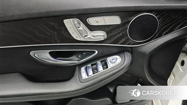 Mercedes-Benz C-Class W205 id 3509800 из Кореи 10