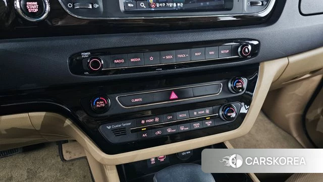 Kia The New Carnival id 4596312 из Кореи 10