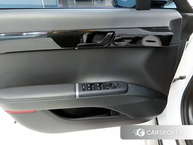 Hyundai Grandeur (GN7) id 4871385 из Кореи 10