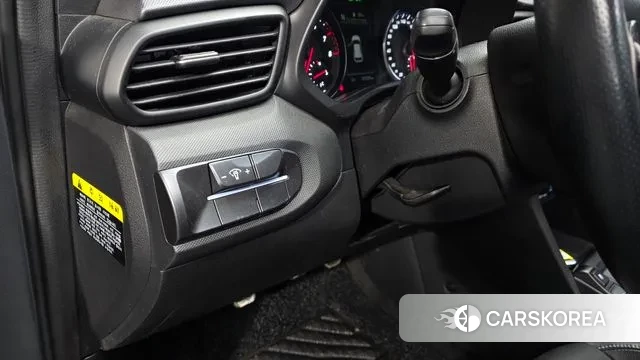 Hyundai Veloster (JS) id 3583087 из Кореи 10