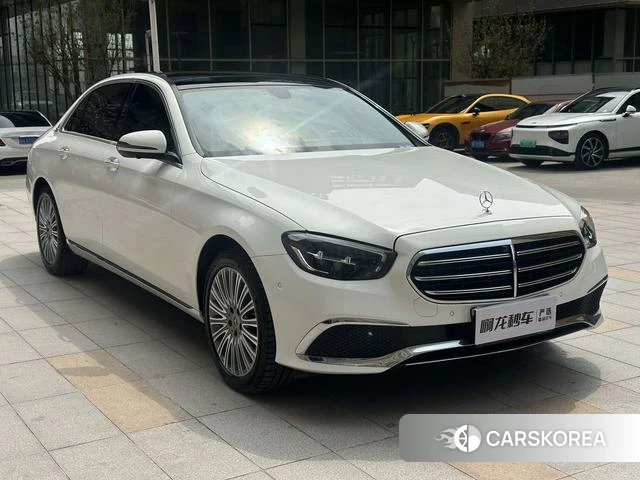 Mercedes-Benz E-class id 4263698 из Китая 10