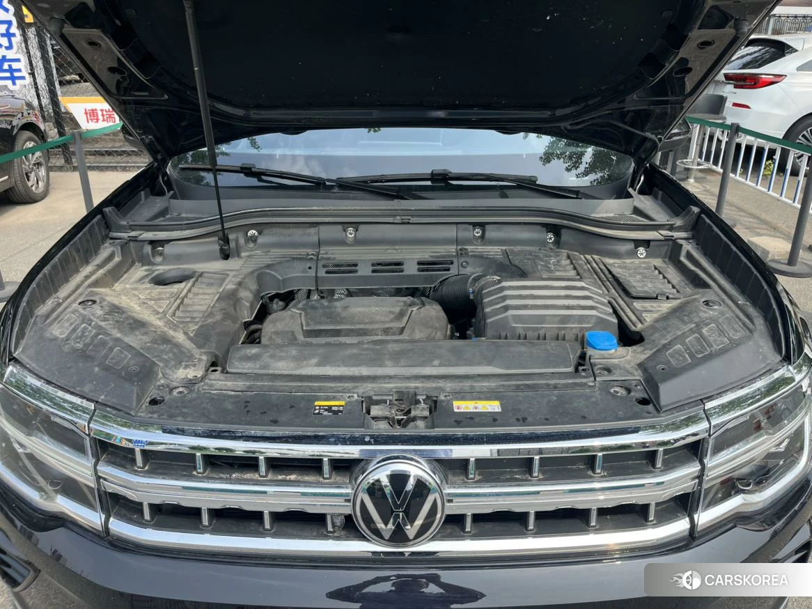 Volkswagen Tourang id 4498514 из Китая 10