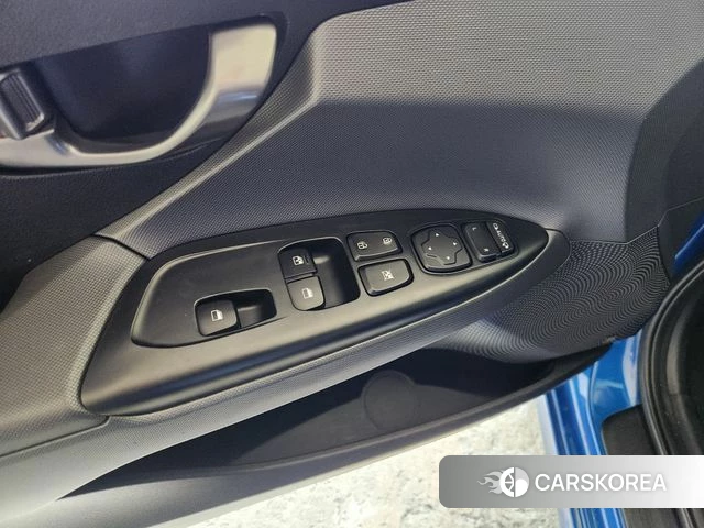 Hyundai Veloster (JS) id 4397740 из Кореи 10