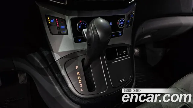 Hyundai The New Grand Starex id 2596846 из Кореи 10