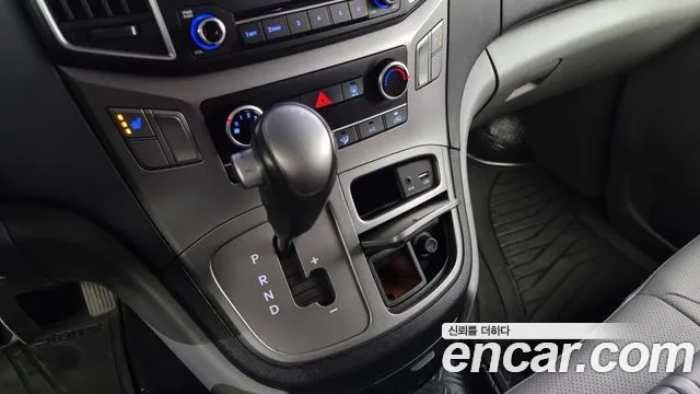 Hyundai The New Grand Starex id 2573327 из Кореи 10