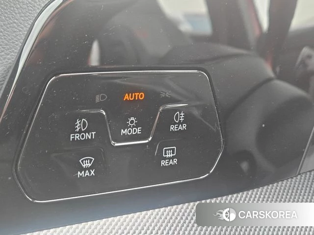 Volkswagen Golf 8th Generation id 3896353 из Кореи 10