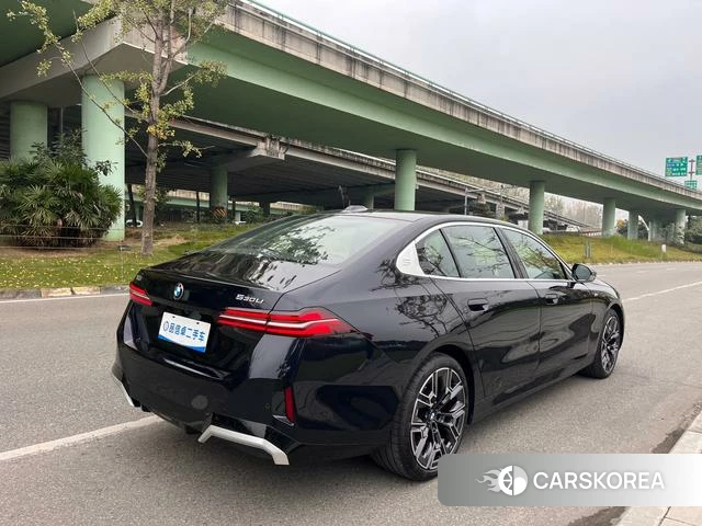 BMW 5 series id 4256278 из Китая 10