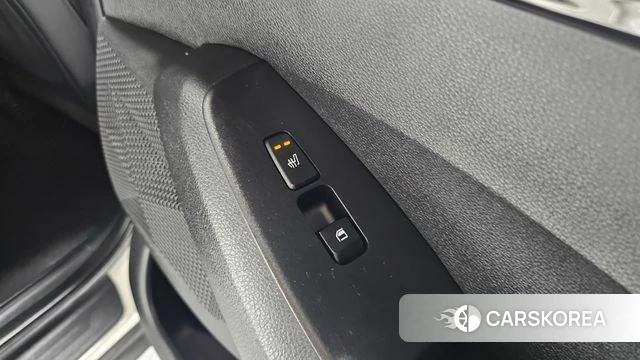 Kia Seltos id 4389906 из Кореи 10