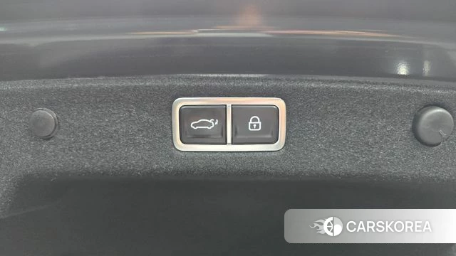 Hyundai Grandeur Hybrid (GN7) id 4591941 из Кореи 10